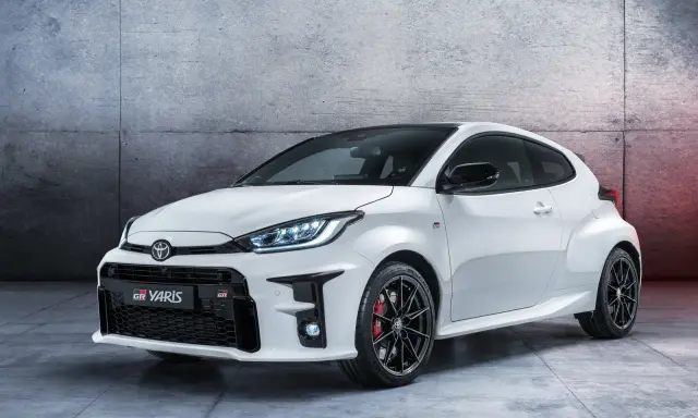 Toyota Yaris GR: pura potenza e agilità. Un concentrato di cavalli pronti a scatenarsi su ogni strada.