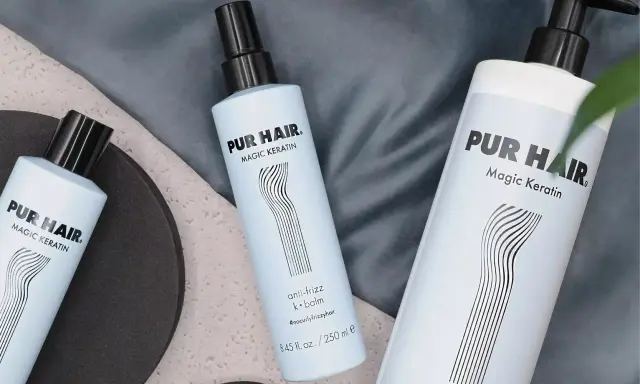 PUR HAIR Magic Keratin Produkte für eine glatte, frizzfreie Haarpracht. Die keratin behandlung für seidiges Haar.