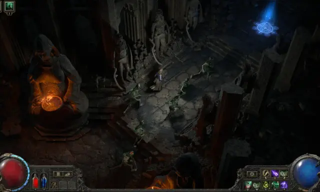 Postać walczy z szkieletami w mrocznej lokacji, przypominającej ruiny. To scena z Path of Exile 2.