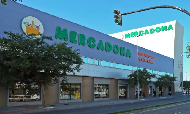 Co kupić w Hiszpanii? Kosmetyki: Hity z Mercadony i aptek!