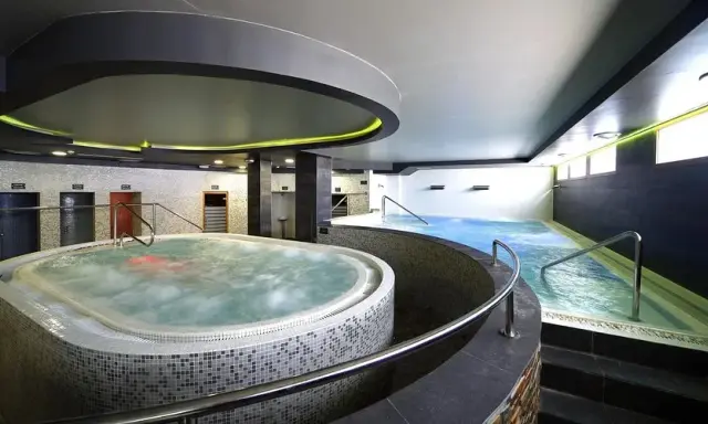 Hotel Jacetania Spa & Aparthotel: Relájate con servicios únicos y familiares