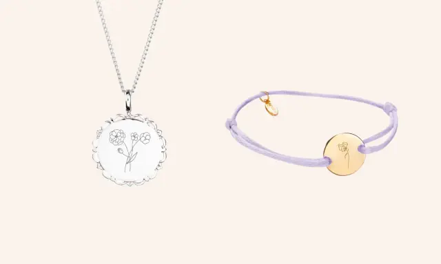 Collier et bracelet avec un symbole mois d'avril : des fleurs délicates gravées sur des médaillons.