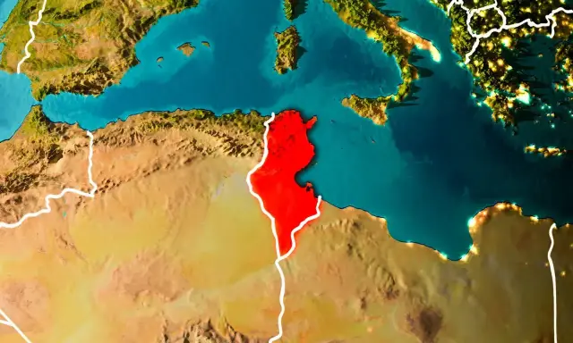 Mapa ukazująca, gdzie leży Tunezja, na tle Morza Śródziemnego i Afryki Północnej.