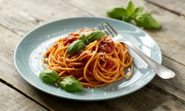 Sekret idealnego sosu: Jakie mięso mielone do spaghetti wybrać?