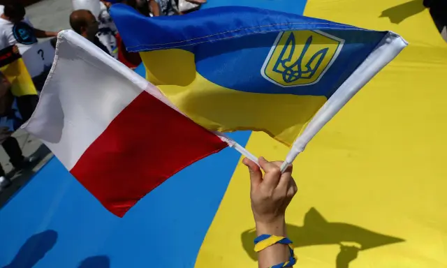 Jak wygląda flaga? Polska, Ukraina i podobne. Odkryj ich sekrety!