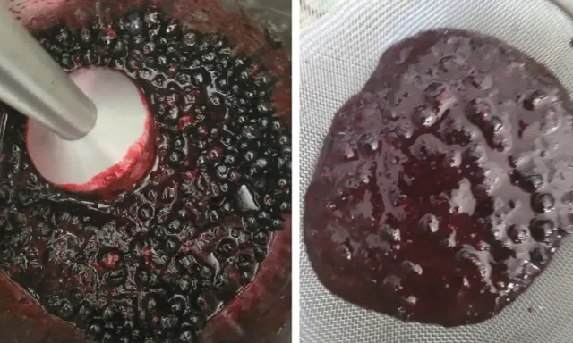 Mieszanie jagód blenderem, aby uzyskać gładką masę na żelkę do tortu. Po lewej blender w jagodach, po prawej przecedzona masa.