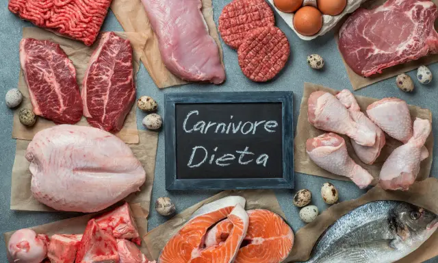 Mięso, ryby, jaja i kości. Wszystko, co potrzebne do diety carnivore.