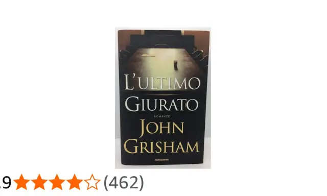 Copertina del libro "L'ultimo giurato", ultimo libro di John Grisham, con un tavolo da riunione e sedie.