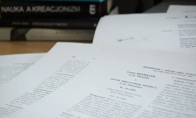Jak sprawdzić wyrok sądu? Online i tradycyjnie kompletny poradnik