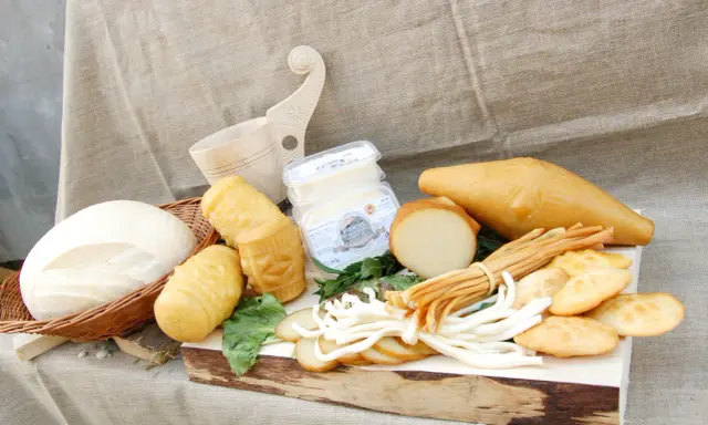 Bacówka u Bucka: Gorce, sery, tradycja. Jak zaplanować wizytę?