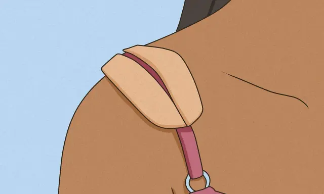 Spallina del reggiseno che scivola. Ecco come stringere un reggiseno dietro per una vestibilità perfetta.