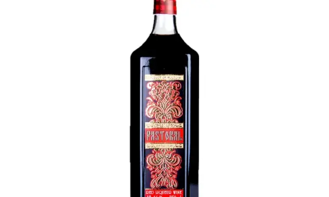 Pastoral wino: Gdzie kupić? Znajdź najlepsze oferty stacjonarnie i online