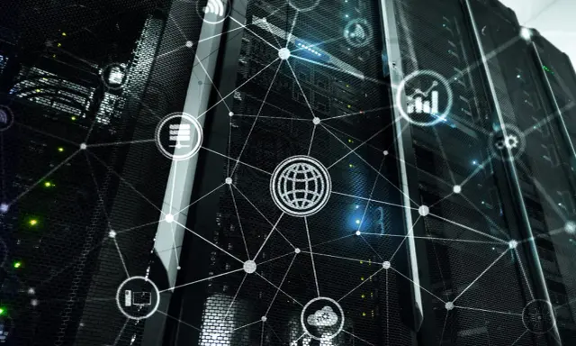 Serwerownia z siecią połączeń, symbolizującą globalną komunikację i standardy takie jak ISO 20022.