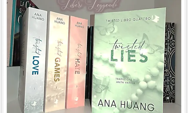 Libri di Ana Huang: "Twisted Love", "Twisted Games", "Twisted Hate" e "Twisted Lies". La trama di "Twisted Games" è avvincente.