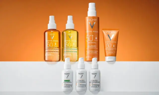 Gamme Vichy Capital Soleil : protection solaire SPF 50 pour une peau protégée du capital soleil. Des sprays et crèmes pour tous types de peau.