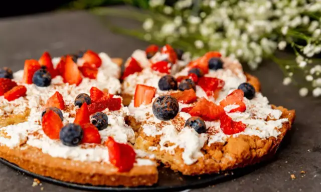 Dolci Veneziani: Guida ai Sapori Imperdibili e Pasticcerie Storiche