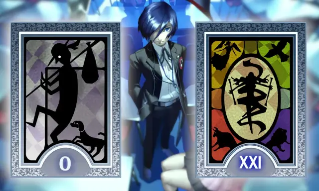 Postać z gry Persona 3, między kartami tarota: 0 - Wędrowiec z psem, i XXI - Świat.