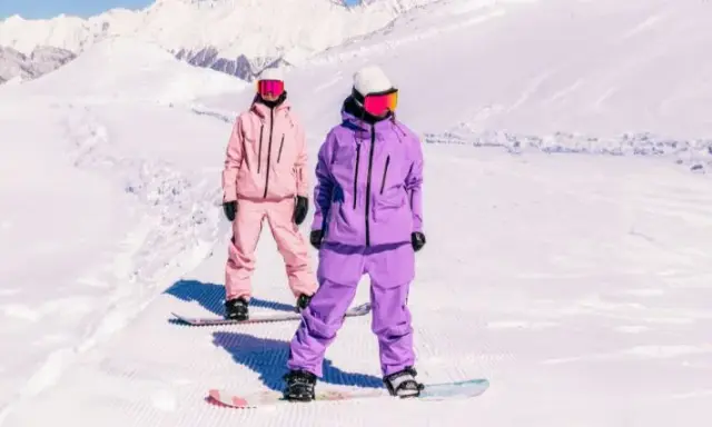 Jaki strój na snowboard? Kompletny poradnik dla początkujących!