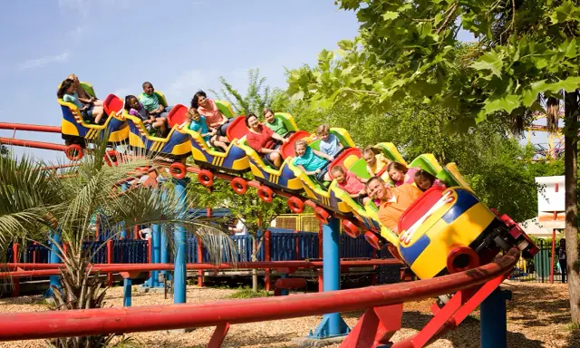 Parques de atracciones cerca de mí: Diversión y sorpresas para todos