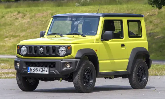 Suzuki Jimny: Pojemność baku, zasięg, spalanie. Czy 40l wystarczy?