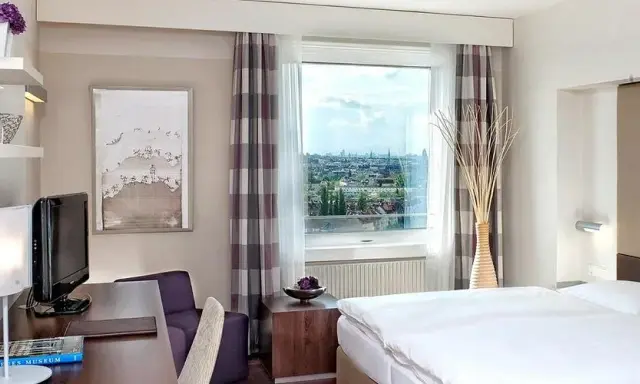 Estrel Hotel Berlin: Ihr Guide für Hotel, Events & "Stars in Concert"