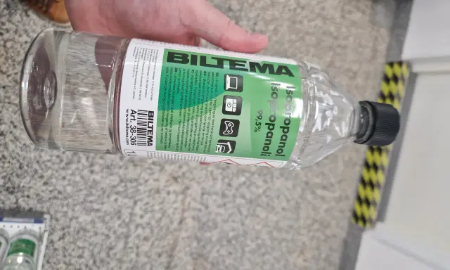 Isopropanol från Biltema, 99,5%. Perfekt för rengöring av elektronik, som en fotogenlykta biltema.