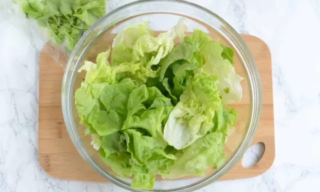 Ne jetez plus ! Soupe de salade verte : délicieuse et anti-gaspi