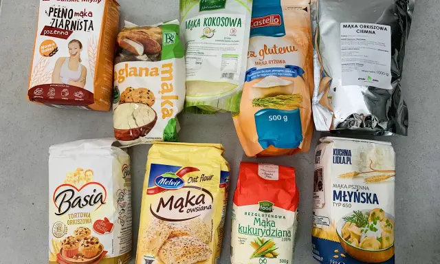 Różne rodzaje mąk: pszenna pełnoziarnista, kokosowa, orkiszowa, ryżowa, owsiana, kukurydziana. Idealne, by wybrać jaka mąka do naleśników fit.
