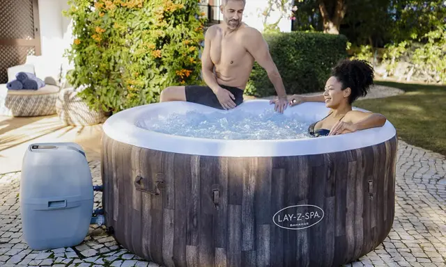 Lay-Z-Spa Bahamas: Pełna recenzja, koszty i porady. Kupić czy nie?