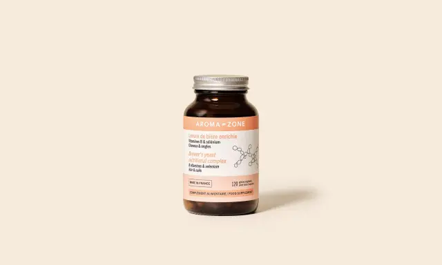 Complément alimentaire levure de bière enrichie en vitamines B, utile en cas de carence vitamine B12. Pour cheveux et ongles.