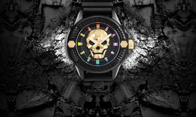 Złoty zegarek Philipp Plein "The Skull" z czaszką i tęczowymi indeksami. Jak rozpoznać oryginał? Detale i jakość wykonania.