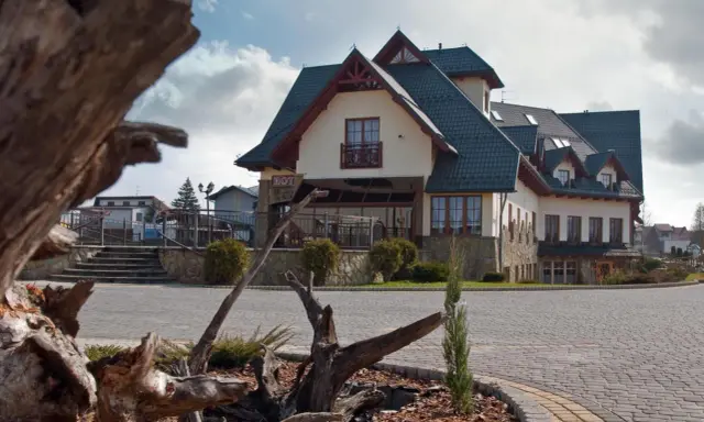 Skalny Dworek Nowy Targ: Hotel, Restauracja, Wesele. Pełny przewodnik
