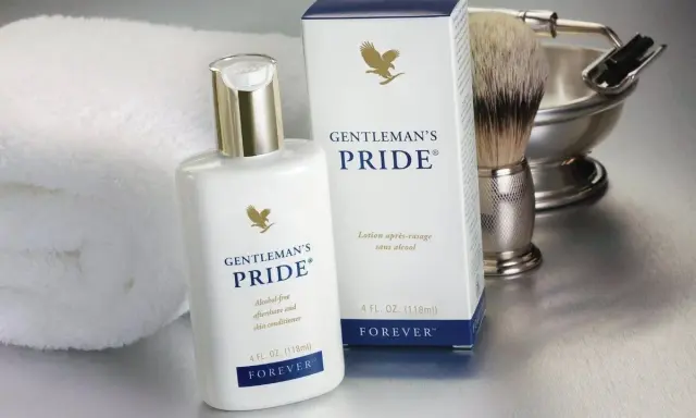 Zestaw do golenia z balsamem po goleniu "Gentleman's Pride" od Forever. To wieczna duma każdego dżentelmena.