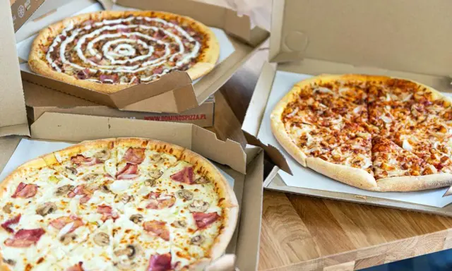 Duża pizza Domino's: 36 cm? Poznaj dokładne wymiary i wybierz idealną!