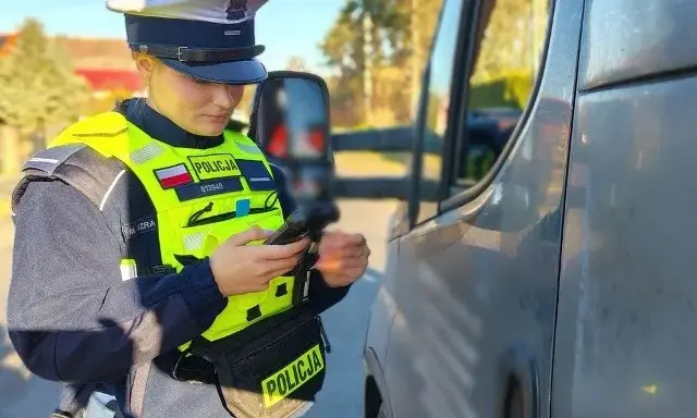 Taryfikator punktów karnych 2026: Uniknij utraty prawa jazdy!