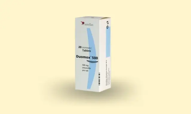 Opakowanie leku Duomox 500 mg z amoksycyliną. Pamiętaj, by nie łączyć go z alkoholem.