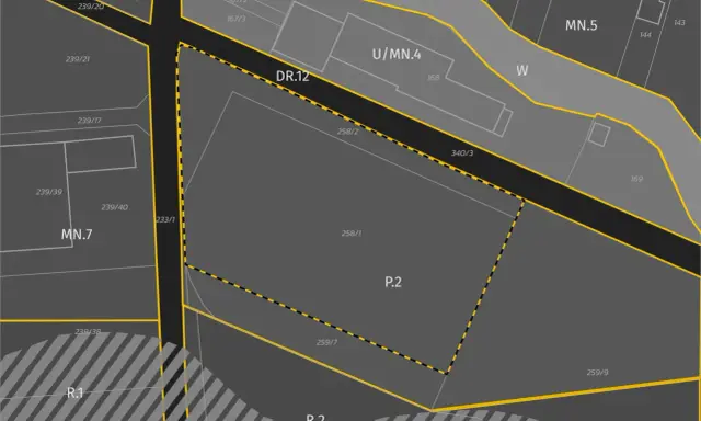 Fragment mapy z oznaczeniami działek i ulic. Jak sprawdzić plan zagospodarowania przestrzennego działki? Mapa pokazuje strefy MN.6, MN.7, U/MN.4, MN.5, R.1, R.2.