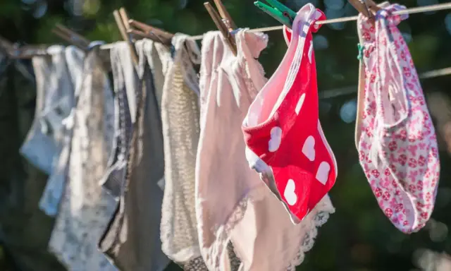Czy Polacy zmieniają bieliznę codziennie? Dane i porady eksperta.