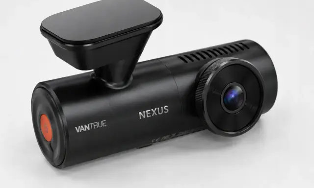 Czarna kamera samochodowa Vantrue Nexus z pomarańczowym przyciskiem. Szukasz vantrue n1 pro instrukcja?