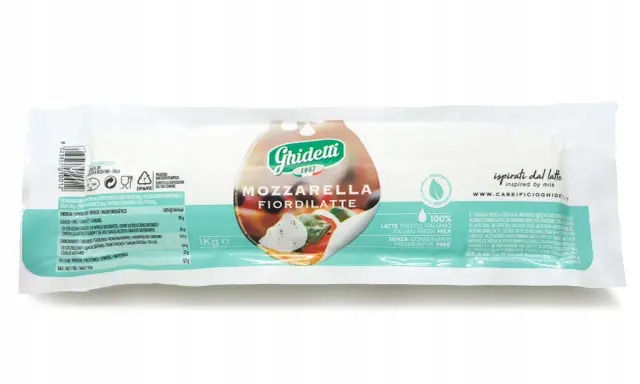 Fior di latte to świeża mozzarella z mleka krowiego, idealna do pizzy i sałatek. 1kg opakowanie.