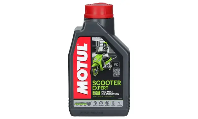 Motul Scooter Expert 2T: Wybór eksperta dla Twojego skutera 2T?