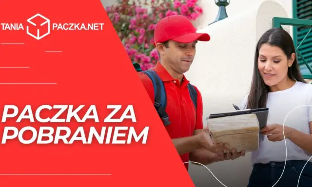 Kurier wręcza paczkę, kobieta podpisuje odbiór. Szybka dostawa, bez problemów z nieodebrana przesyłka zwrot kosztów.