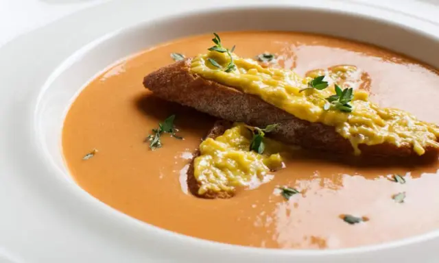 Soupe de poisson : quand et comment ajouter la rouille pour un goût parfait