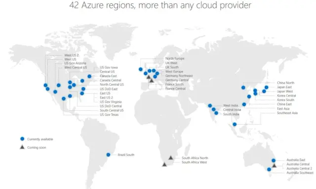 Carte mondiale des 42 régions Azure de Microsoft, incluant des data centers en Amérique du Nord, Europe, Asie et Australie.