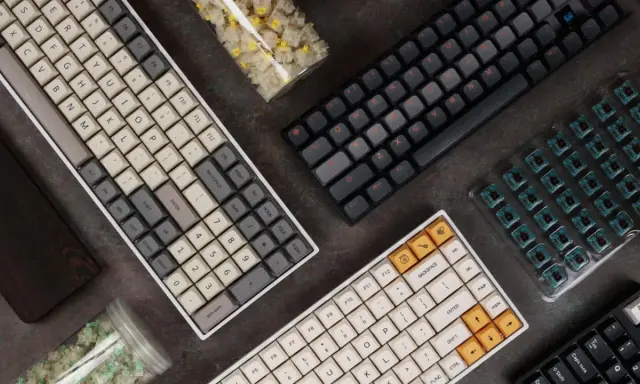 Klawiatura laptopa opis klawiszy: różne układy klawiatury, klawisze numeryczne, klawisze funkcyjne i akcesoria.