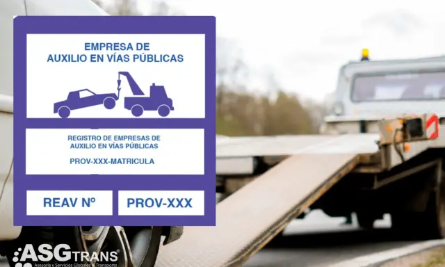 Placa de empresa de auxilio en vías públicas, con logo REAV y número de provincia.