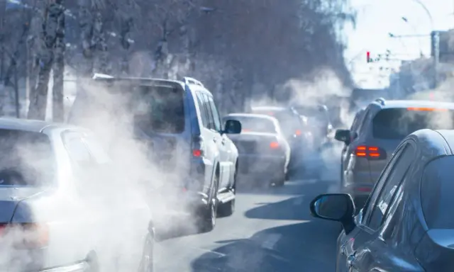 Normy Euro: Czy Twoje auto wjedzie do miasta? Sprawdź teraz!