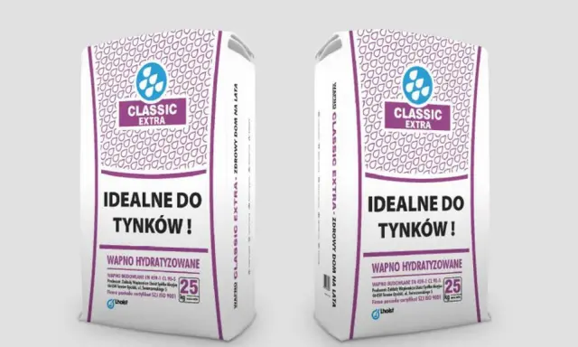 Dwie torby wapna budowlanego Classic Extra, idealne do tynków. Opakowania po 25 kg.