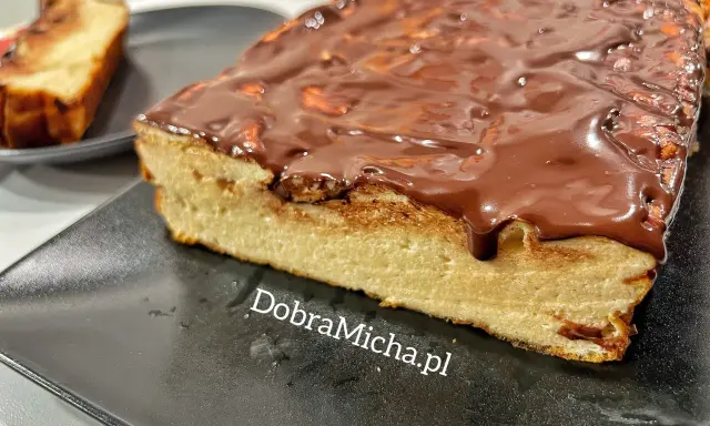 Ile kcal ma sernik? Porównanie, triki i fit przepisy!