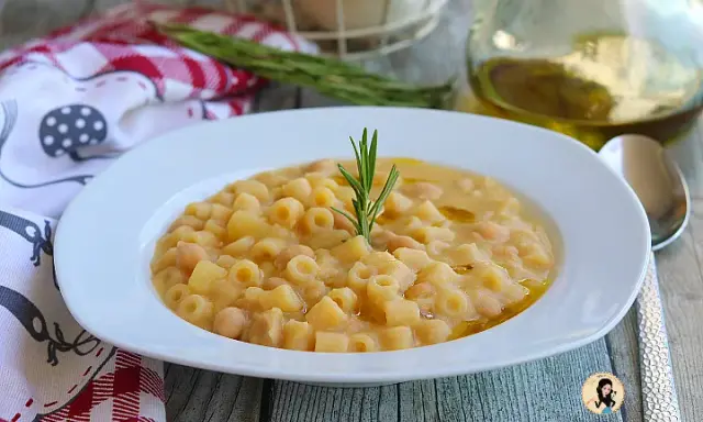 Minestra di Ceci: Ricetta Tradizionale, Varianti e Segreti Facili